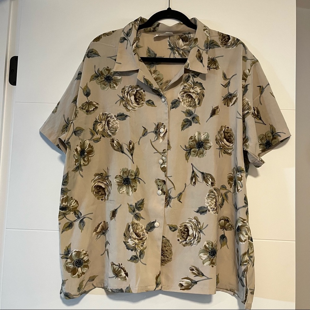 Scorpio | Vintage Button Up Shirt
